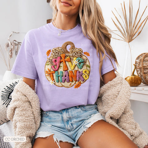 Give Thanks Pumpkin (faux yard design)