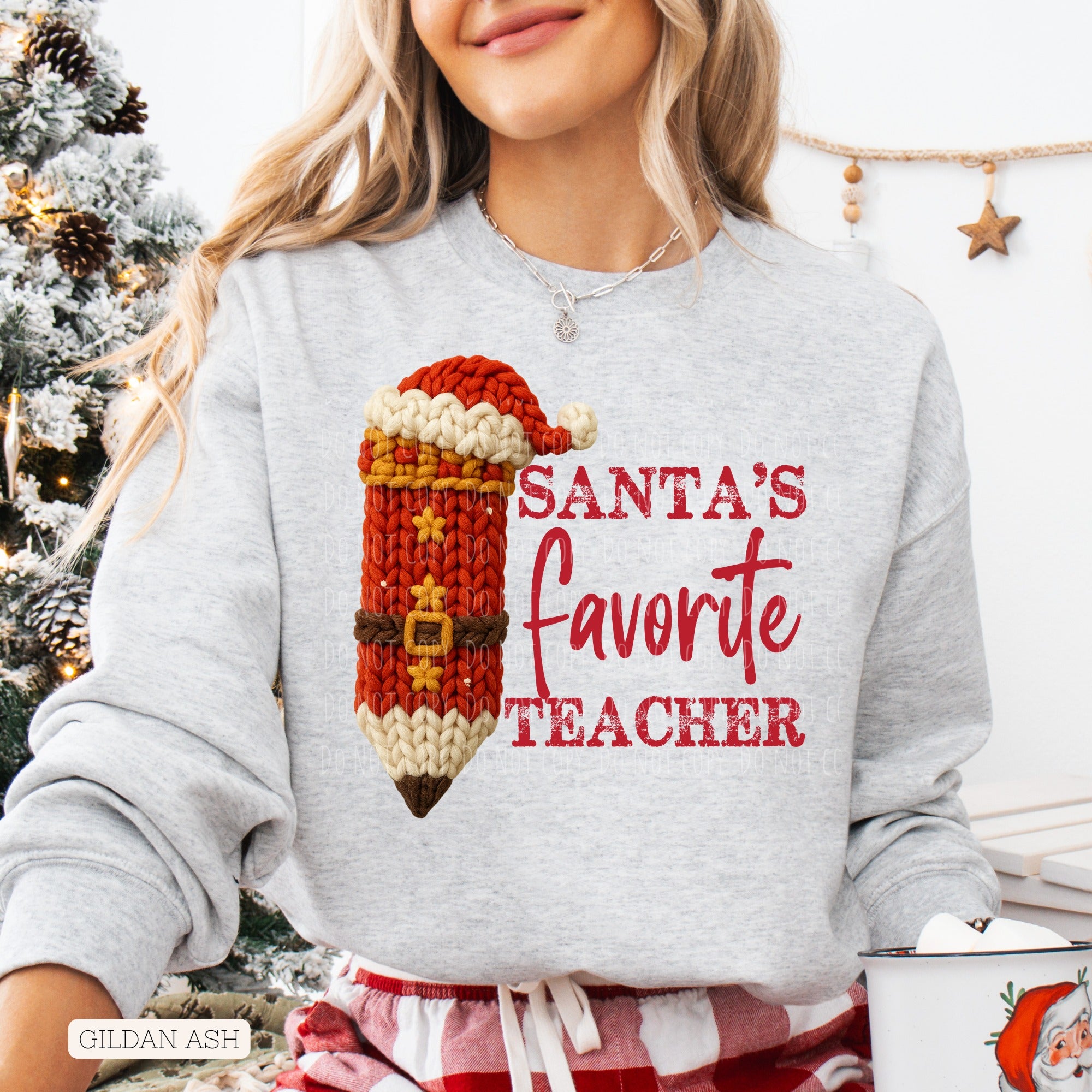 Santas Favorite Teacher (yarn look pencil)